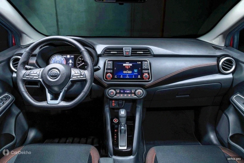 Nissan Sunny XV Premium - 2020