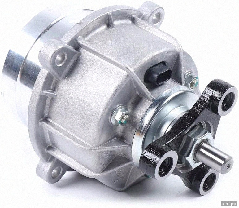 Hyundai SantaFe 2.4L 4WD - 2015