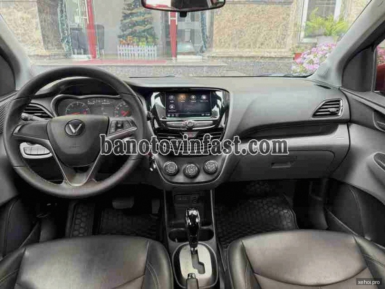 Toyota Fortuner 2.7V 4x4 AT - 2010