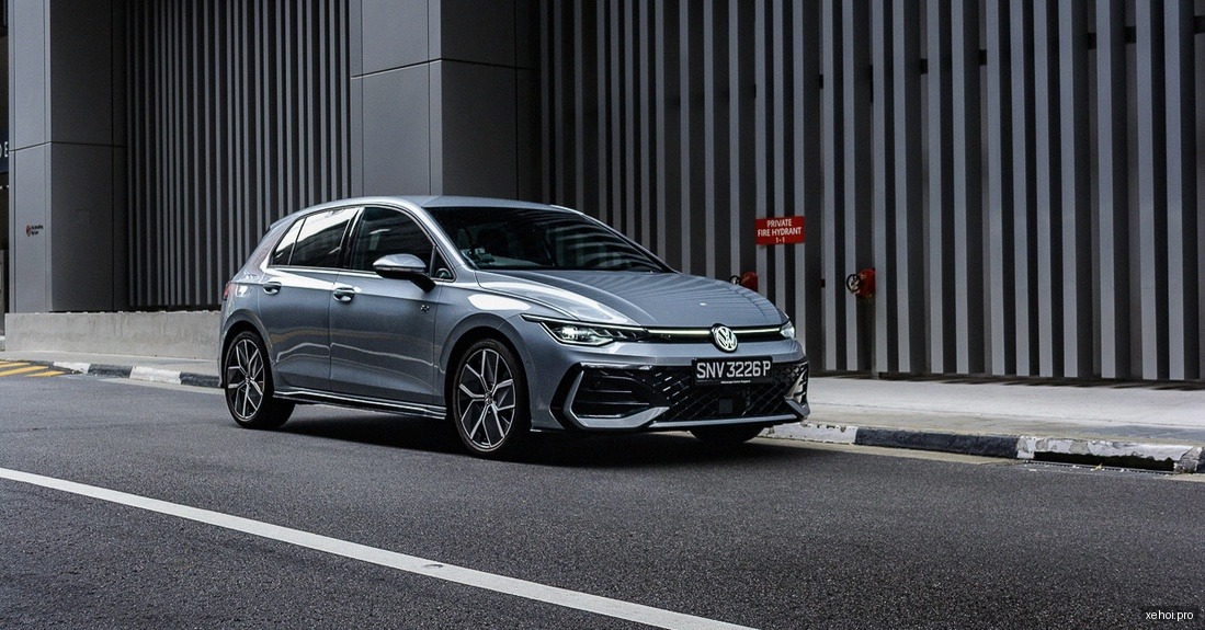 Volkswagen Golf 1.5 eTSI Life - 2025