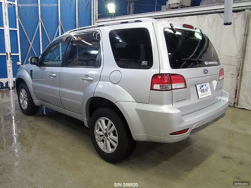 Ford Escape XLS 2.3L 4x2 AT - 2012