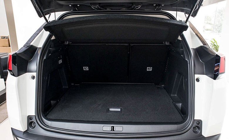 So sánh xe Subaru Forester GT Edition 2020 và Peugeot 3008 2020 - 21
