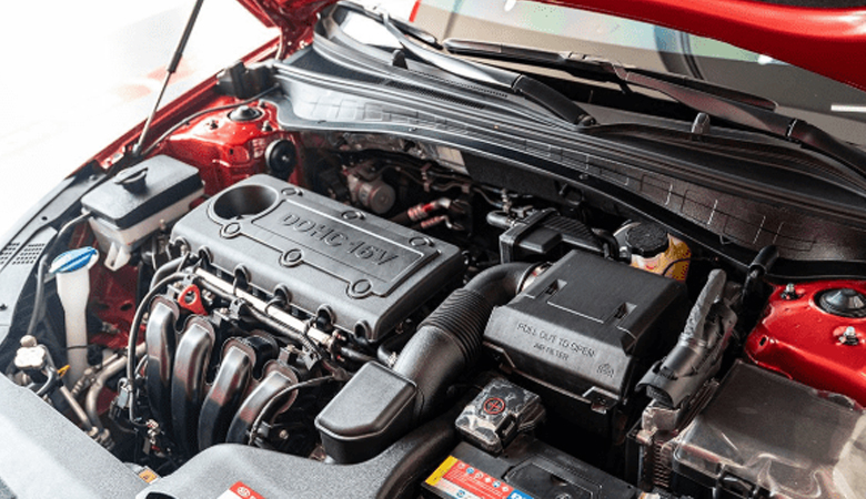 Động cơ xăng 2.0L